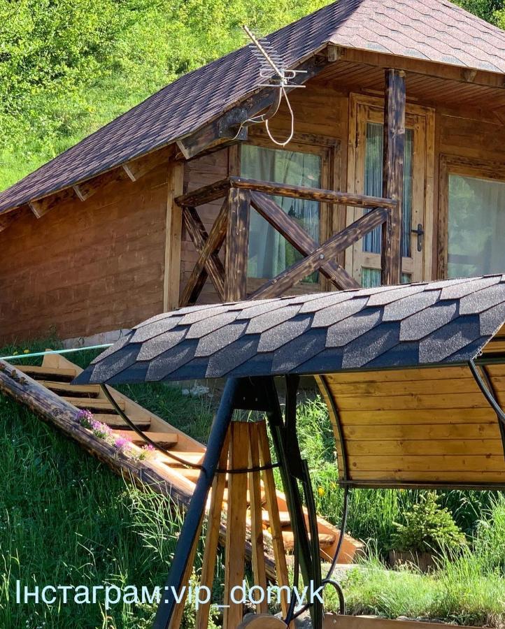 Vip-Domyk Rachiv Exteriör bild