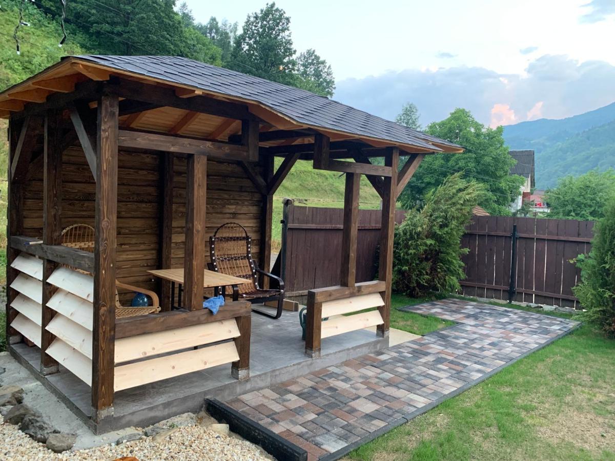 Vip-Domyk Rachiv Exteriör bild